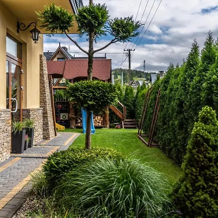 فندق مبيت وإفطار Dunajecki Dworek