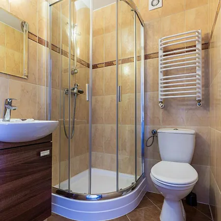 Dunajecki Dworek 3* زاكوباني