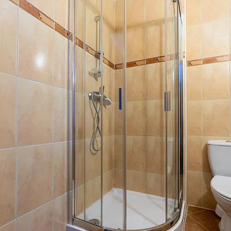 فندق مبيت وإفطار Dunajecki Dworek زاكوباني