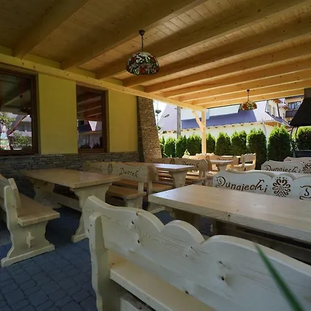 فندق مبيت وإفطار Dunajecki Dworek 3*