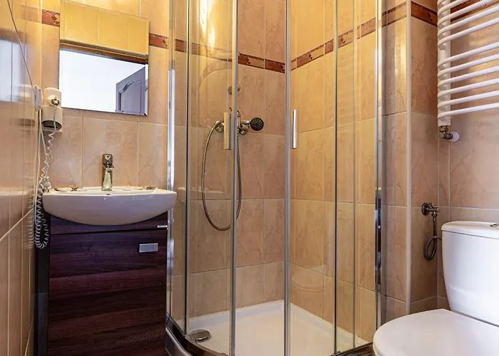 Bed & Breakfast Dunajecki Dworek 3*