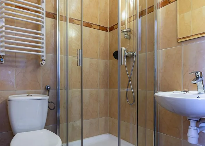 Dunajecki Dworek לינה וארוחת בוקר 3*