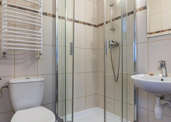 לינה וארוחת בוקר Dunajecki Dworek זקופאנה