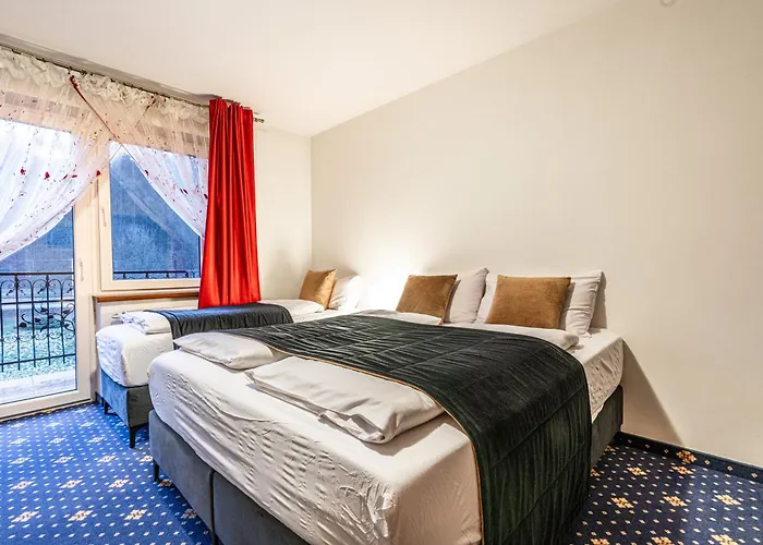 Dunajecki Dworek 3* זקופאנה