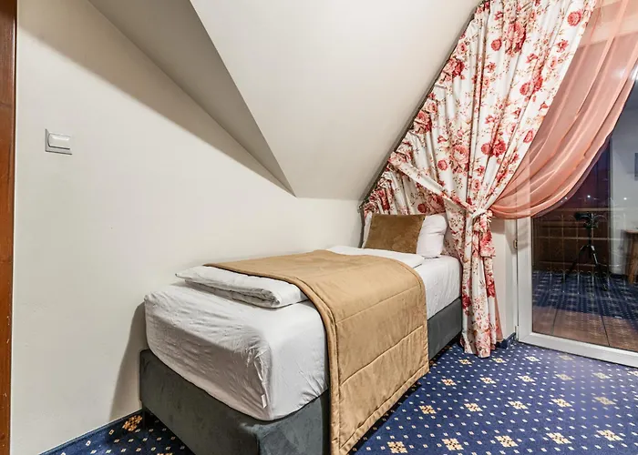 Dunajecki Dworek 3* Gliczarów